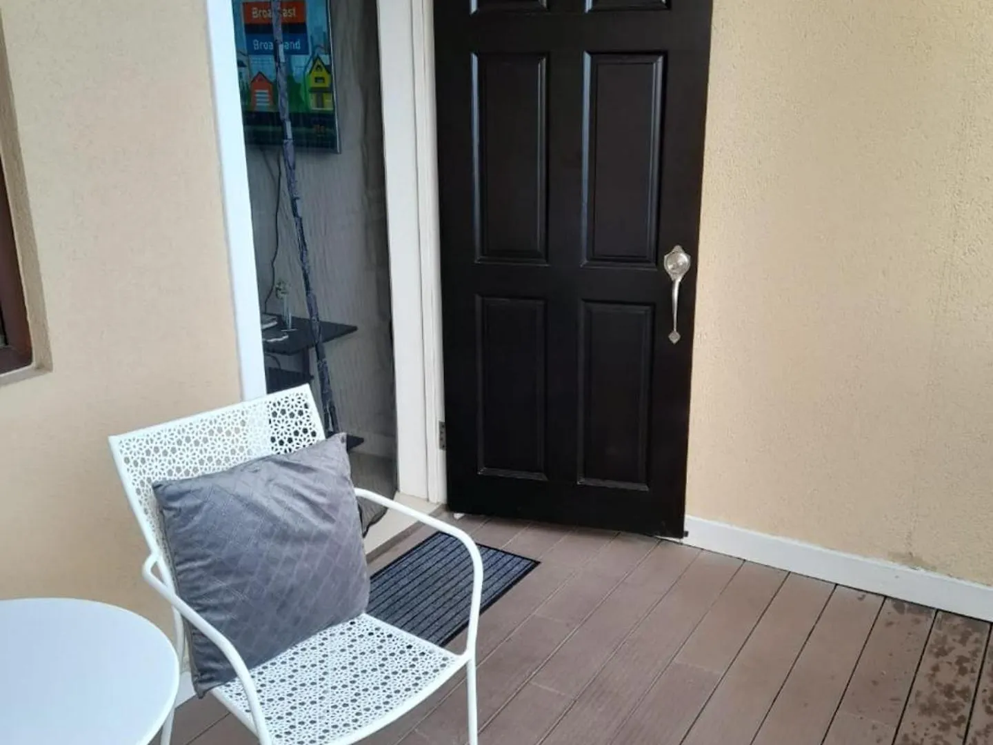 Beautiful 1-Bed Apartment In Negril Jamaica