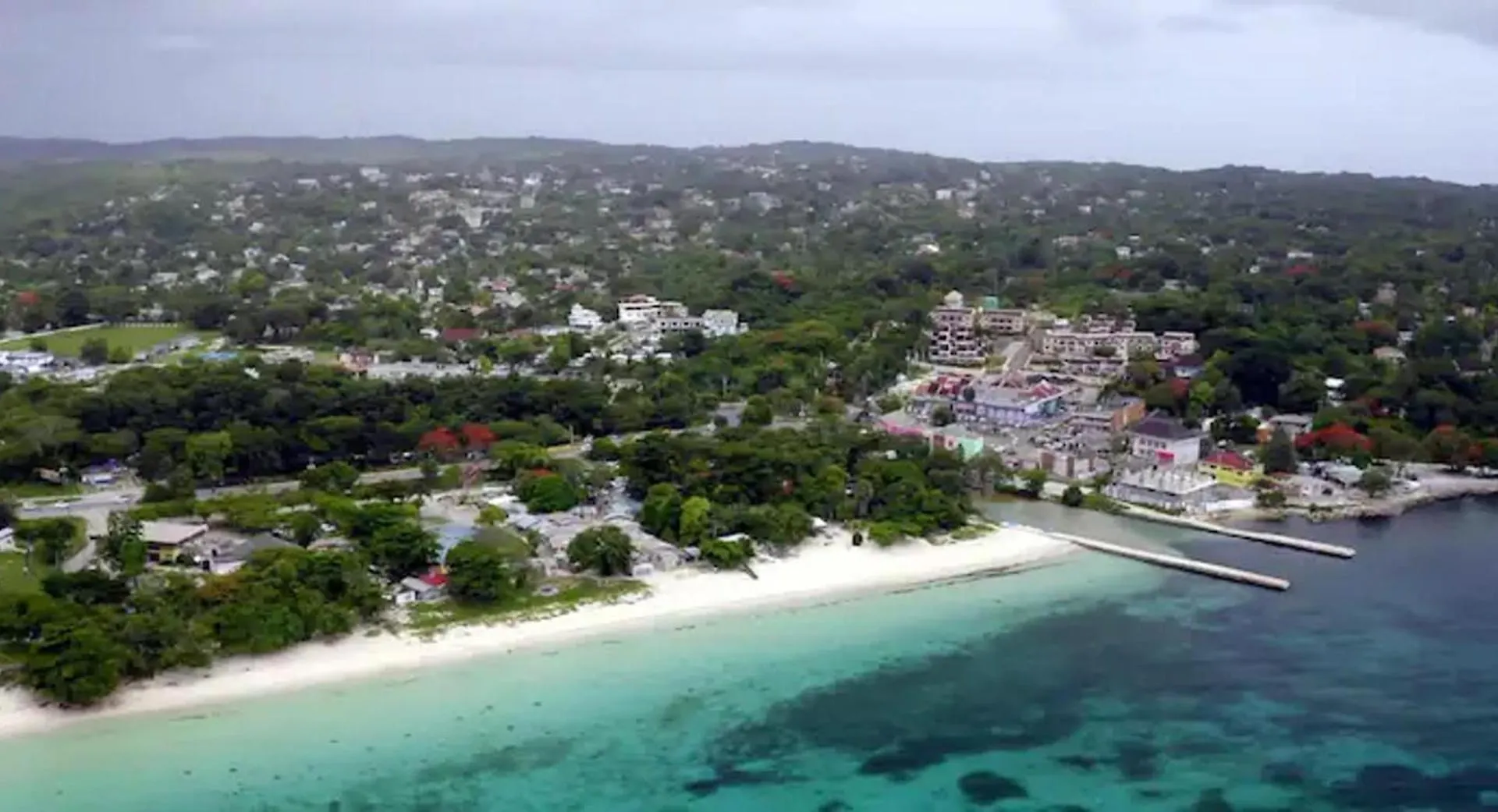 Beautiful 1-Bed Apartment In Negril Jamaica